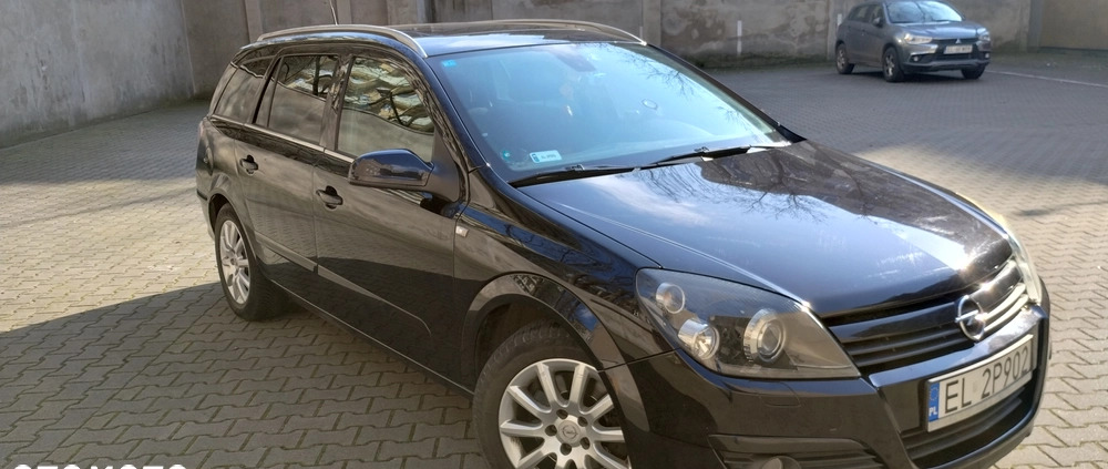 Opel Astra cena 9600 przebieg: 242000, rok produkcji 2005 z Łódź małe 22